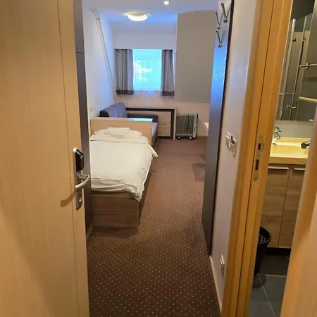 Cetar Slope 2 公寓